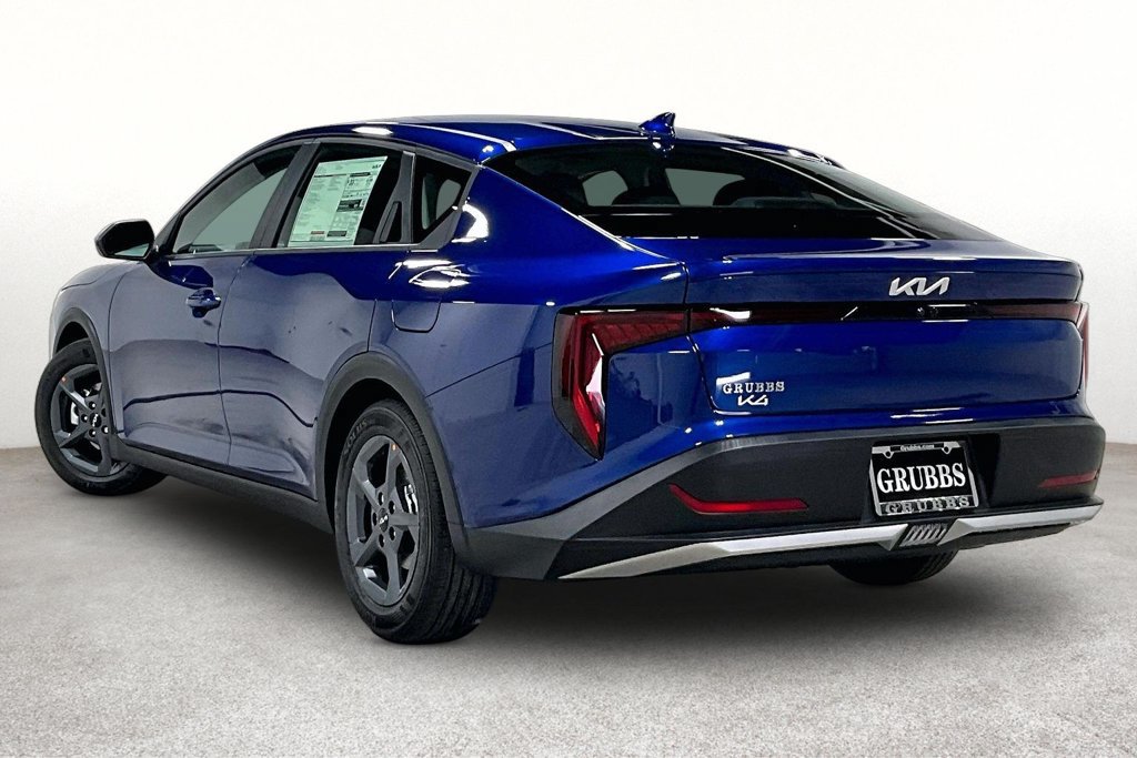 Used 2026 Kia K4 FWD image 4