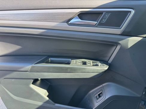 Used 2021 Volkswagen Atlas SEL image 11