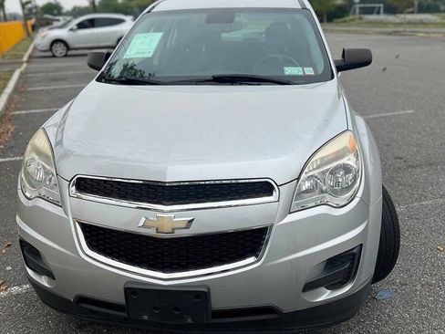 Used 2013 Chevrolet Equinox LS FWD image 2