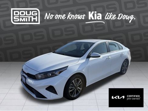 Certified 2024 Kia Forte LXS image 1