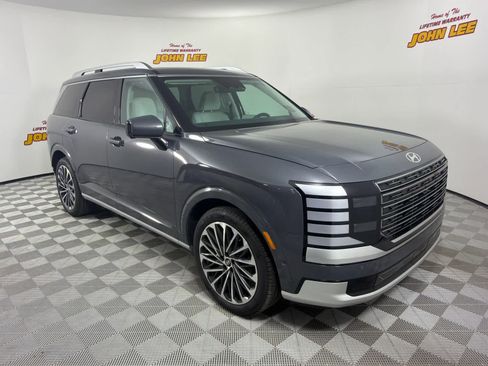 Used 2026 Hyundai Palisade Calligraphy image 8