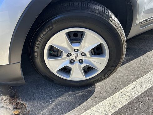 Used 2014 Ford Explorer 4WD image 5