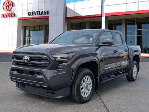 New 2026 Toyota Tacoma SR5 image 4