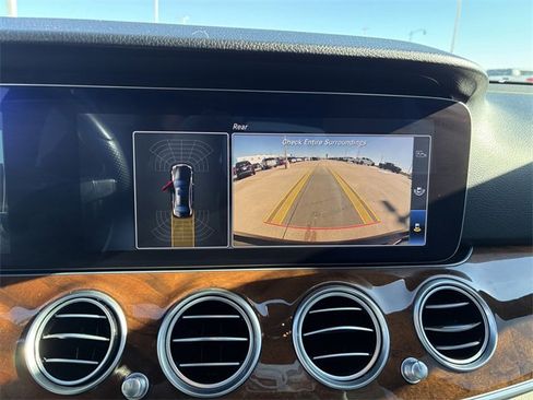 Used 2018 Mercedes-Benz E 300 E 300 w/ Premium 2 Package image 30