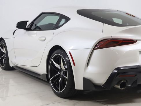 Used 2020 Toyota Supra RWD image 24