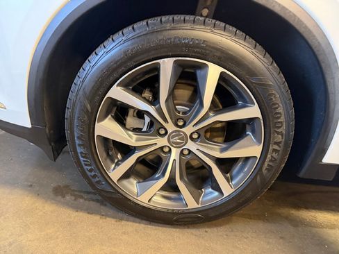 Used 2022 Acura MDX w/ Technology Package image 31