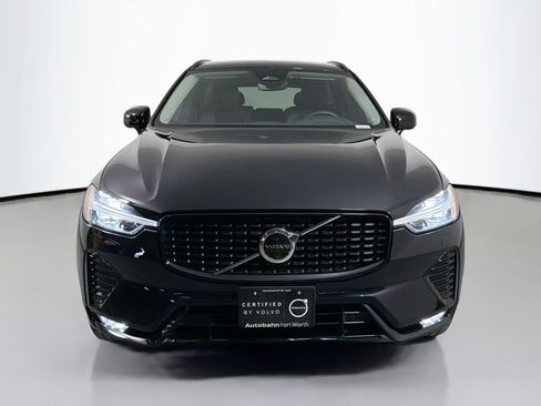 Certified 2024 Volvo XC60 B5 Plus w/ Protection Package Premier AWD/4WD image 2