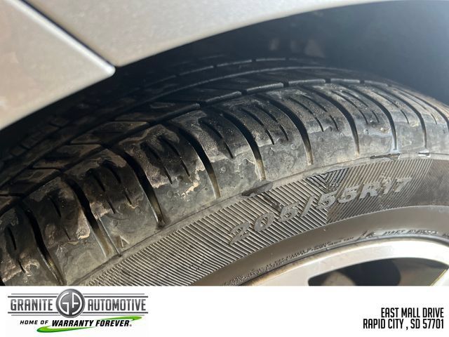 Used 2025 Volkswagen Jetta SE FWD image 30