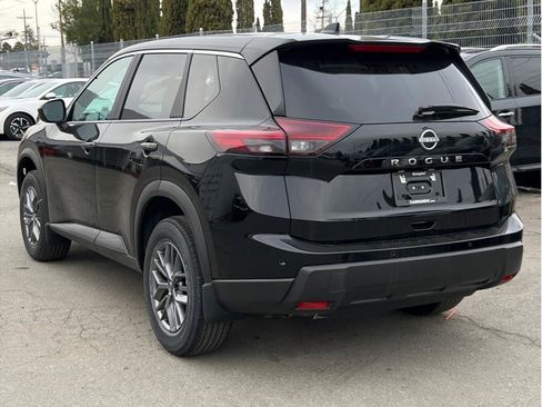 New 2026 Nissan Rogue S image 6