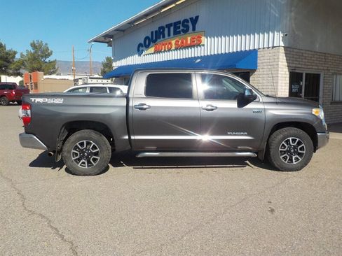 Used 2014 Toyota Tundra Limited w/ Limited Premium Package image 11