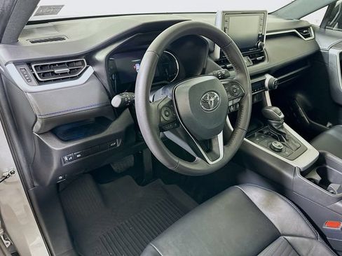 Used 2021 Toyota RAV4 XSE AWD/4WD image 10