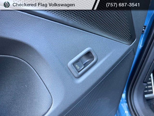 Used 2026 Volkswagen Tiguan SE R-Line AWD/4WD image 16