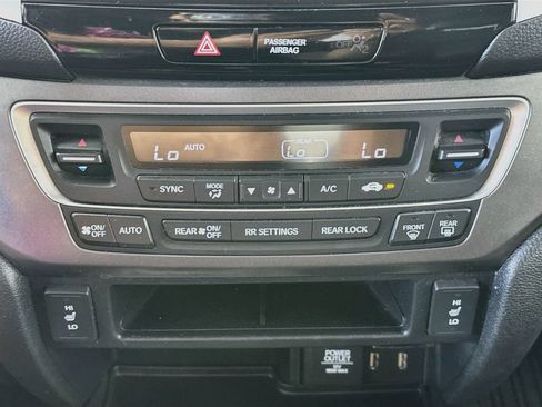 Used 2017 Honda Pilot EX-L image 18