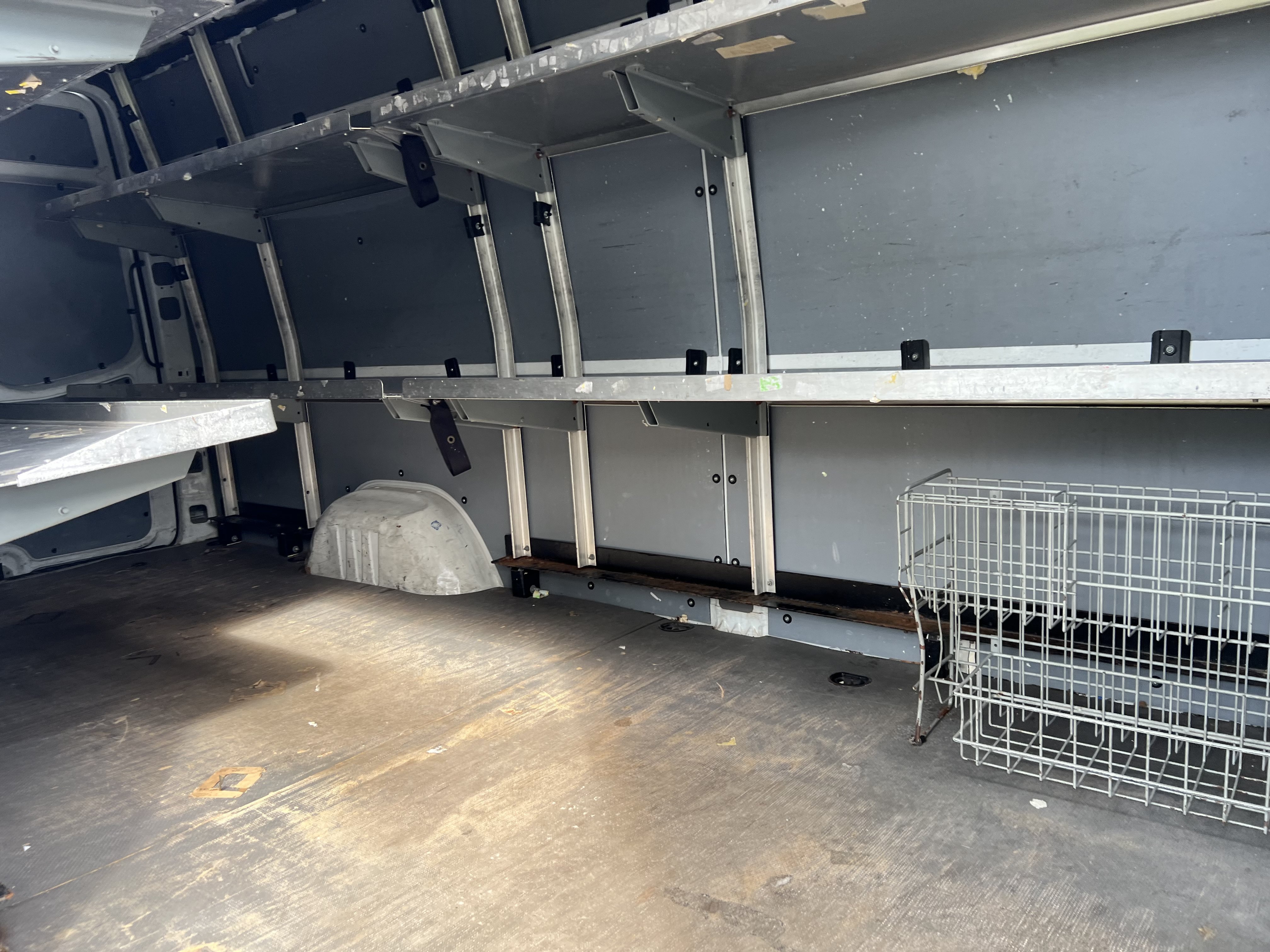 Used 2011 Mercedes-Benz Sprinter 2500 image 21