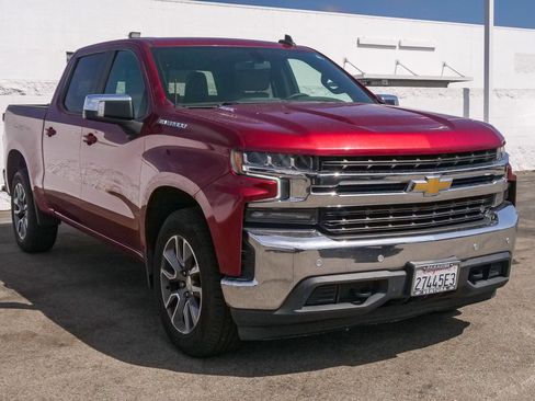 Used 2021 Chevrolet Silverado 1500 LT w/ All Star Edition Plus RWD image 3