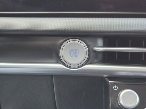 Used 2025 Hyundai Tucson SEL FWD image 10