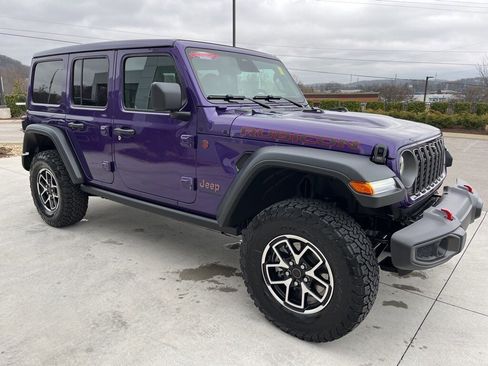 New 2026 Jeep Wrangler Unlimited Rubicon w/ Technology Group image 31