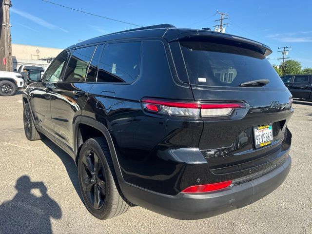 Used 2023 Jeep Grand Cherokee L Laredo RWD image 7