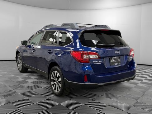 Used 2015 Subaru Outback 3.6R Limited image 3