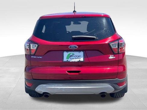 Used 2017 Ford Escape SE w/ SE Cold Weather Package AWD/4WD image 7