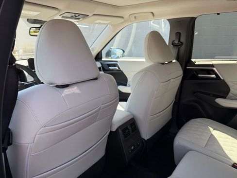 New 2025 Mitsubishi Outlander SEL AWD/4WD image 22