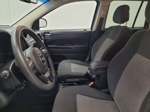 Used 2017 Jeep Compass Sport w/ Power Value Group FWD image 17