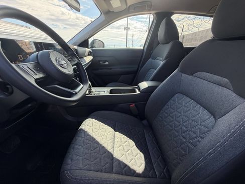 Used 2026 Nissan Kicks SV w/ Cold Weather Package AWD/4WD image 21