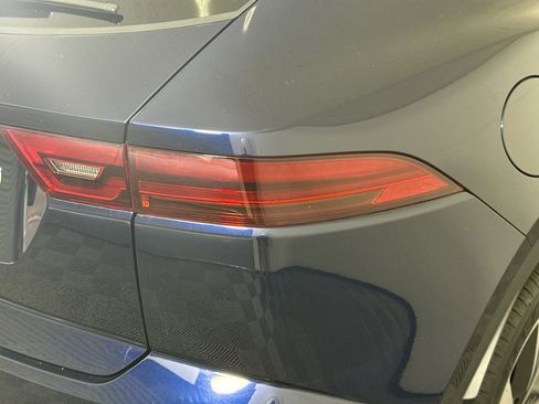 Used 2024 Jaguar E-PACE R-Dynamic SE image 34