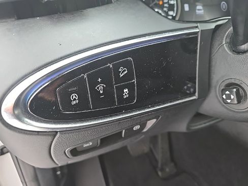 Used 2023 Genesis GV70 2.5T Advanced w/ Advanced Package image 20