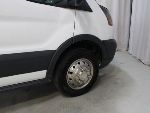 Used 2018 Ford Transit 350 138 DRW RWD image 26