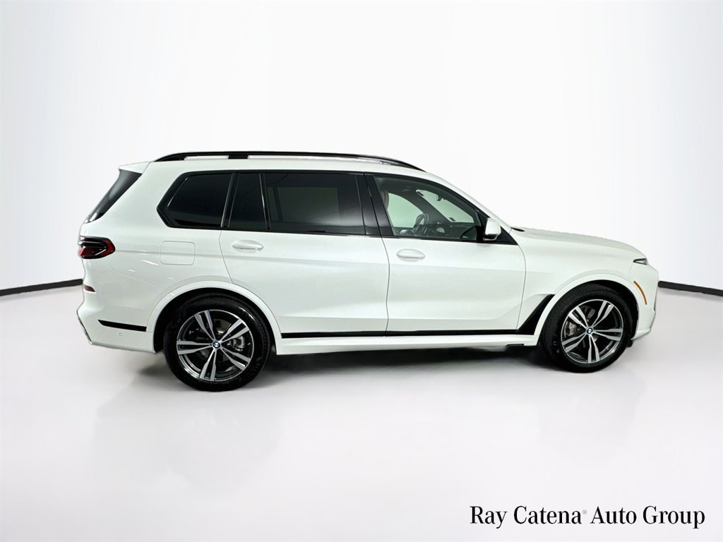 Used 2026 BMW X7 xDrive40i w/ Executive Package AWD/4WD image 8