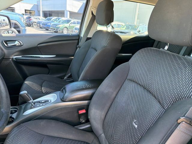 Used 2018 Dodge Journey SE w/ Blacktop Package FWD image 18