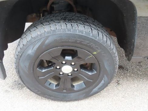 Used 2017 Chevrolet Silverado 1500 LT w/ All Star Edition image 16