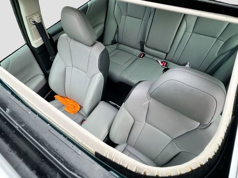 Used 2025 Subaru Legacy Limited image 27