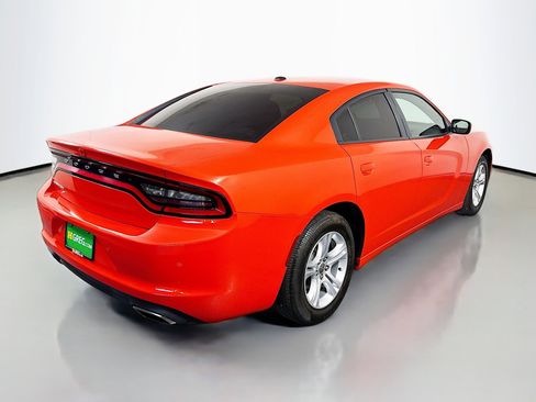 Used 2021 Dodge Charger SXT image 10