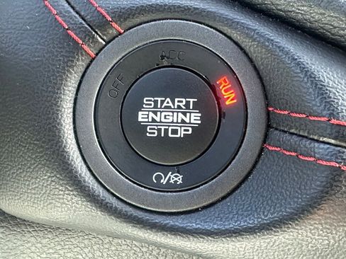 Used 2023 Dodge Durango GT image 33