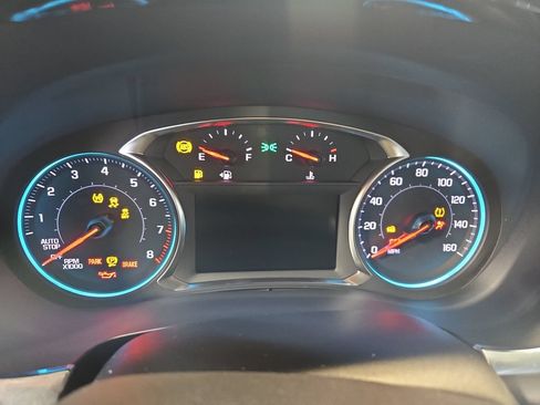 Used 2023 Chevrolet Traverse LT AWD/4WD image 23