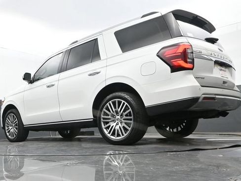 Used 2022 Ford Expedition Limited AWD/4WD image 27