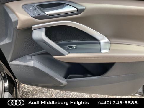 Used 2025 Audi Q5 Premium Plus w/ Premium Plus image 22