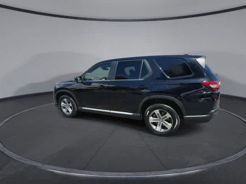 Used 2024 Honda Pilot EX-L image 5