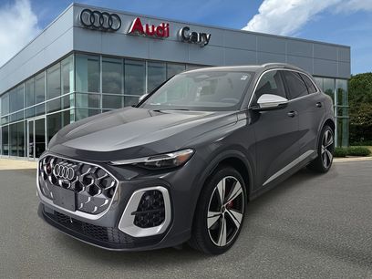 New 2025 Audi SQ5 Premium Plus