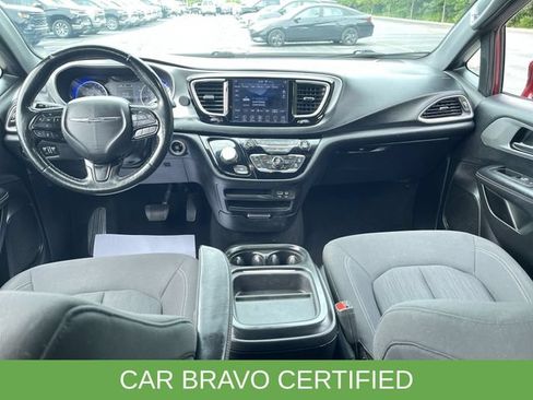 Used 2019 Chrysler Pacifica Touring Plus w/ S Appearance Package FWD image 20