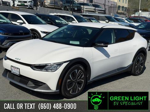 Used 2024 Kia EV6 Light AWD/4WD image 1