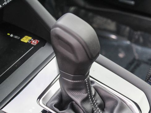 New 2025 Subaru Forester Limited image 19