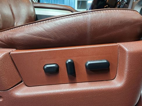 Used 2013 Ford F150 King Ranch w/ Off-Road Pkg image 19