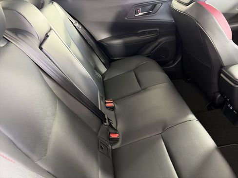 New 2026 Toyota Prius Plug-In Hybrid FWD image 22