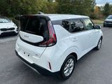 Used 2024 Kia Soul LX w/ Option Group 015 image 5