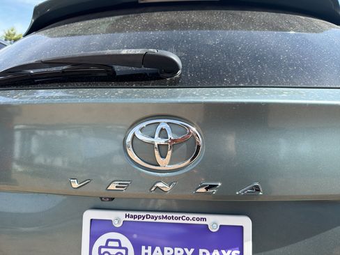 Used 2012 Toyota Venza Limited image 13