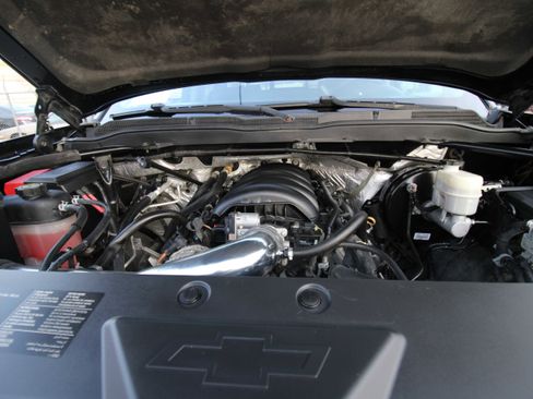 Used 2015 Chevrolet Silverado 1500 LTZ Z71 w/ Midnight Edition image 17