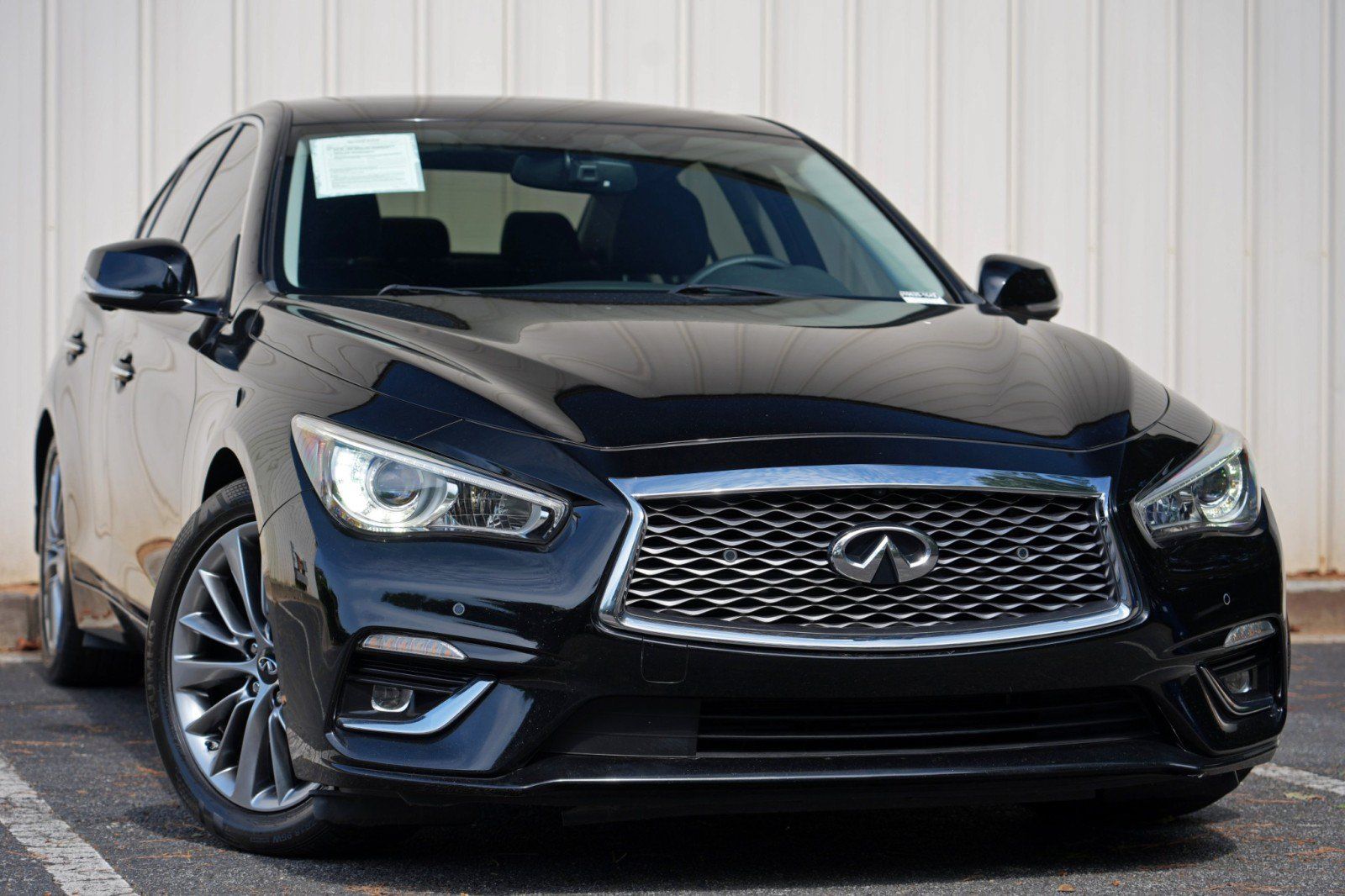 Used 2023 INFINITI Q50 Luxe w/ Cargo Package RWD image 2